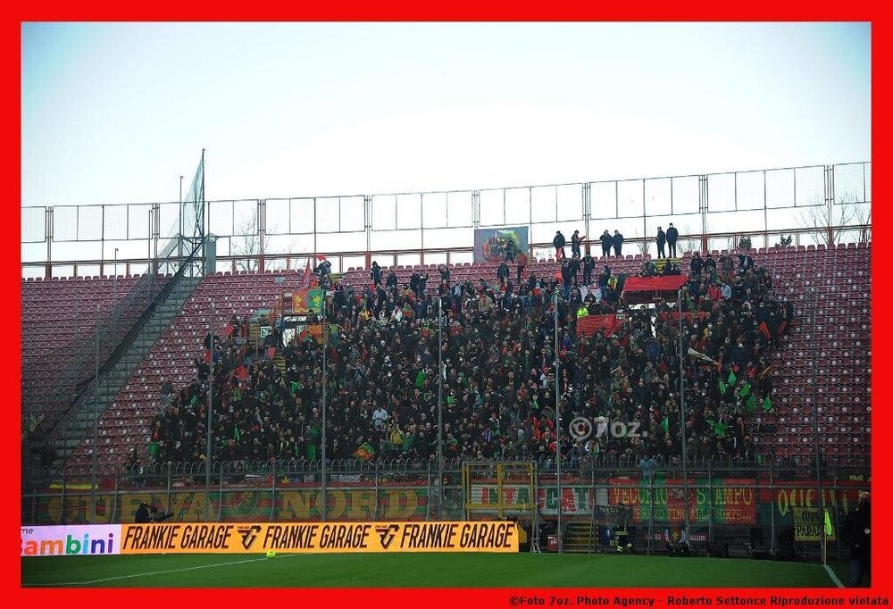 7OZ_9429tifosi ternana.jpg