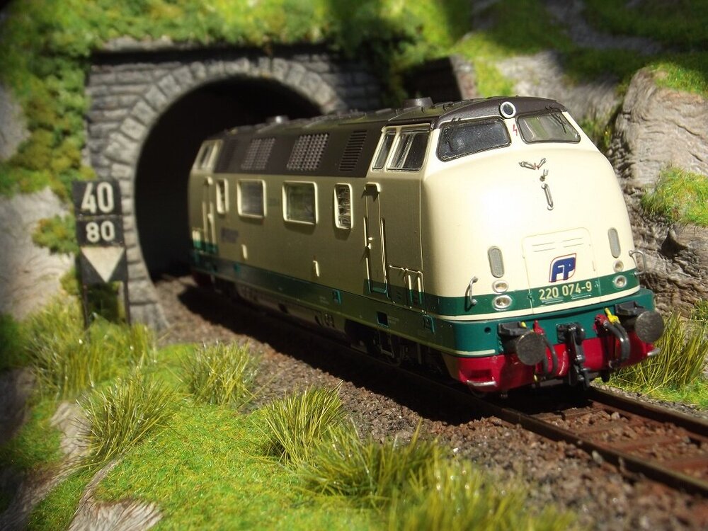 Diorama 1 modelli vari 007.JPG